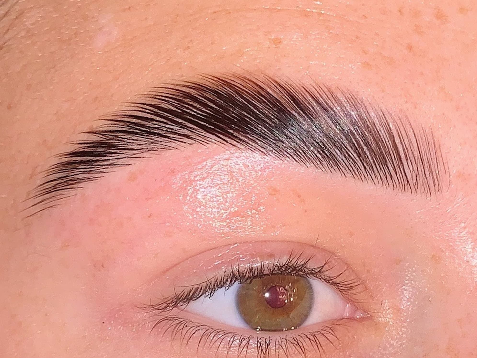 Brow Lamination Brow Lamination beauty treatments at Cosmetic Clinic. Book today by calling 0333 016 3500
